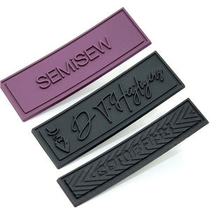 맞춤형 3D 소프트 PVC 로고 열 프레스 엠보싱 실리콘 모자 PVC 아이언 온 자수 벨크로 입체 PVC 고무 패치 - Product Image 5