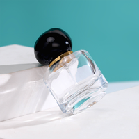 Petit cylindre vide rechargeable personnalisé de 30ml, flacon d'emballage de parfum de luxe, flacon vaporisateur de parfum en verre comme cadeau de la Saint-Valentin