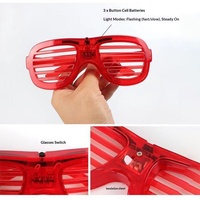 Nouvelles Lunettes en Plastique à Éclairage Dynamique en Forme de Cœur pour Influenceurs TikTok, Idéales pour Concerts, Bars, Discothèques, Jouet Lumineux pour Jeunes et Cheerleading