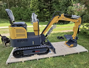 Miniexcavadora Terex de 2.5 Toneladas con Cargador de Ruedas 4x4, Mini Retroexcavadora con Motor Principal y Componentes del Motor - Product Image 5