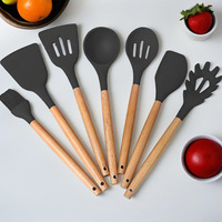 Ensemble d'ustensiles de cuisine en silicone antiadhésif 7 pièces avec manche en bois, sans BPA, pour la cuisine à domicile