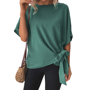 เสื้อยืดแขนทรงปีกค้างคาวสีพื้นแบบใหม่สำหรับฤดูร้อน แต่งชายเสื้อผูกปม ทรงหลวมสำหรับผู้หญิง แฟชั่นสไตล์ลำลอง ผ้าถัก - Product Image 1