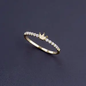 Elegante personalidad Premium dedo índice viento frío 925 anillo de corona de reina de plata esterlina