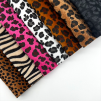 Personnalisé 100% polyester tricoté animal imprimé léopard polaire tissu d'ameublement velours imprimé velours tissu pour chaussures sacs