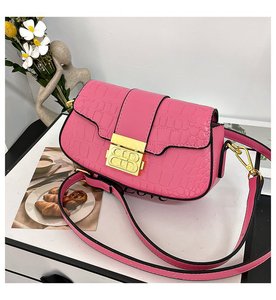 Bolso de mano de mujer Vintage de nicho texturizado de alta calidad, nuevo bolso cruzado de un solo hombro para mujer con estampado de cocodrilo - Product Image 4