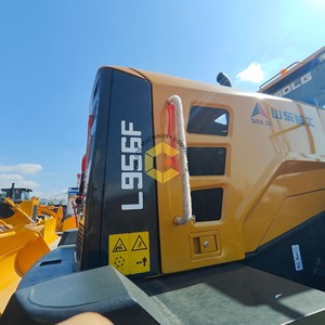 Cargador de ruedas SDLG L956L usado, cargador de servicio pesado de 5 toneladas, origen de China, ideal para carga de canteras y transporte de materiales de construcción - Product Image 4