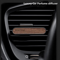Désodorisant Voiture en Alliage d'Aluminium Design Personnalisé, Vente en Gros, Différents Parfums, Désodorisant Auto Personnalisable avec Logo