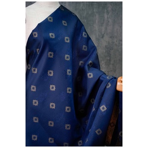Tessuto Jacquard in Stile Cinese con Motivo Floreale a Quattro Foglie e Filo d'Oro per Abiti da Donna Africana - Product Image 1