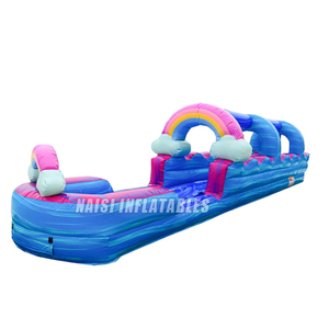 Toboggan aquatique gonflable géant de 9 mètres pour adultes, avec piscine intégrée, idéal pour l'extérieur et les jeux aquatiques. - Product Image 5