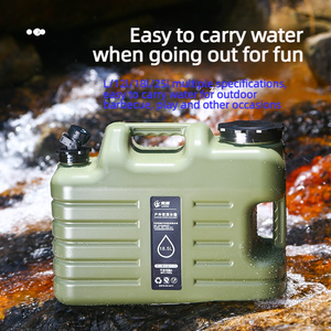 Réservoir d'eau portable PE pour camping en plein air, seau pour voiture avec robinet, <span class=keywords><strong>sac</strong></span> de stockage d'eau minérale pure de forme carrée - Product Image 4