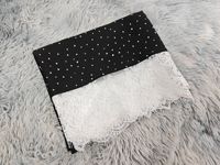 Robe longue musulmane de luxe noire à pois Hafizah 2026 Dubaï avec dentelle blanche et hijab – Tenue modeste