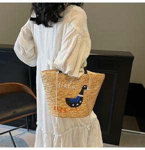 Verano moda estilo al aire libre bordado playa Mujer bolso diferentes tamaños mujeres hombro paja tejido bolsos - Product Image 1