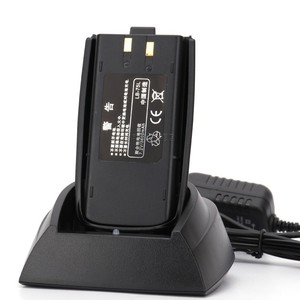 Cargador para Walkie Talkie TYT TH UV8000D, Base de Carga Profesional, Salida de 12V 1.25A, Fuente de Alimentación de 15W - Product Image 2