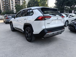 Toyota RAV4 Rongfang 2.0L CVT 4x4 Édition Fashion Essence Pure <span class=keywords><strong>2022</strong></span> – <span class=keywords><strong>Voiture</strong></span> la plus vendue - Product Image 2