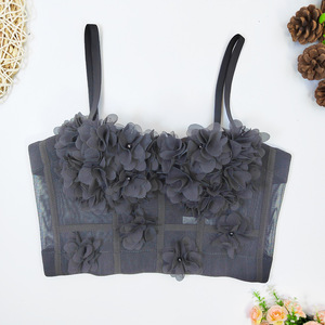 Débardeur court en dentelle et résille à baleines avec coussinets de poitrine, orné de fleurs et de perles, pour femme, style mode - Product Image 4