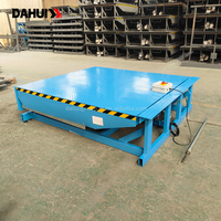 Plateforme élévatrice hydraulique pour l'entretien, équipement de levage, rampe en acier pour conteneurs et quais de manutention