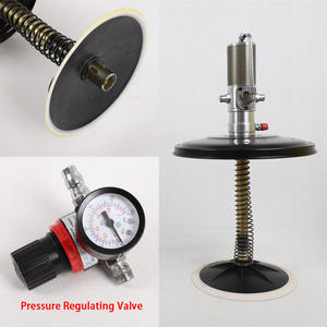 Bomba de Grasa Neumática de 40L, Pistola de Grasa Operada por Aire con Boquillas de Engrase para Camiones y Maquinaria de Construcción - Product Image 3