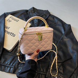 Sac à main de luxe nouveau design type boîte pour <span class=keywords><strong>femme</strong></span>, sac à bandoulière en cuir PU, sac de soirée, sac à bandoulière, vente chaude d'usine, portefeuille zippé pour <span class=keywords><strong>femme</strong></span> - Product Image 2