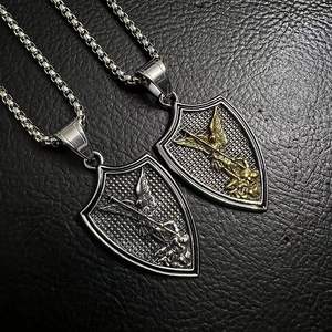 Scudo in acciaio inossidabile I ha detto Saint Michael the arcangel Sword Saint Michael arcangelo preghiera statua pendente - Product Image 1