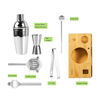 Ensemble de bar à cocktails professionnel personnalisé de 7 pièces avec support en bambou, kit de barman en acier inoxydable, outils de bar