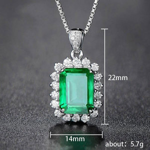 Collana con ciondolo in cristallo rettangolare verde per donna, regalo di anniversario, gioielli di moda - Product Image 4