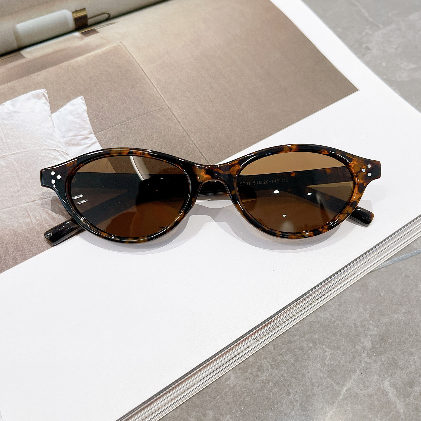 C5-Tortoiseshell&Brown