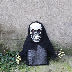 Prop de penetración en el suelo colgante grande fantasma decoración Horror demonio bruja muerte esqueleto payaso momia puerta colgante - Product Image 1