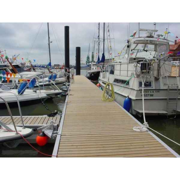 Yacht Docks for Optimal Waterborne Experience