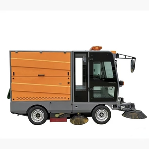 Barredora Eléctrica de Cuatro Ruedas y Cinco Cepillos con Contenedor de Basura de 240L y Tanque de Agua de 160L - Product Image 1