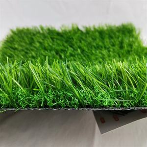 Tapis de pelouse en <span class=keywords><strong>rouleau</strong></span> 3 couleurs pour l'extérieur, <span class=keywords><strong>gazon</strong></span> artificiel pour jardin, <span class=keywords><strong>gazon</strong></span> synthétique vert doux pour paysage. - Product Image 3