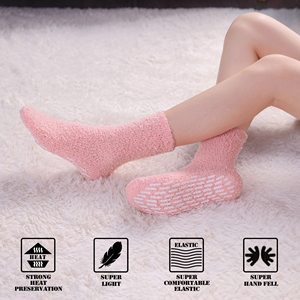 Chaussettes antidérapantes personnalisées avec logo OEM pour femmes, chaussettes d'hiver chaudes et confortables, chaussettes de maison douces et moelleuses, chaussettes antidérapantes pour hôpital - Product Image 4