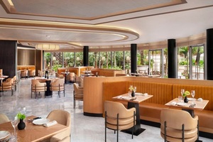 Juego de muebles de dormitorio de Hotel St. Regis Yakarta, habitación de invitados de lujo moderna, cama tamaño King, balcón, muebles de sala de estar para villas - Product Image 6