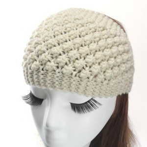 <span class=keywords><strong>Turbante</strong></span> Lavorato all'Uncinetto per Donna con Motivo a Fiocco alla Moda Scaldacollo Invernale Accessorio per Capelli da Spa per Ragazze - Product Image 1