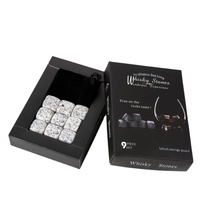 Coffret cadeau de pierres à whisky en granit blanc HZ Crystals, avec glaçons métalliques