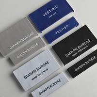 Étiquette tissée personnalisée haute densité avec logo sur mesure, étiquette de vêtement en tissu, étiquette d'entretien pour vêtements, commande en gros prise en charge