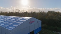 Tente de réception Axa Italy Sport Equipment avec structure en aluminium pour terrains de sport, courts de tennis, mariages et événements extérieurs