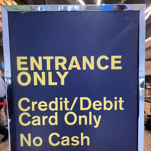 كيس كوروبلاست مخصص بحروف بلاستيكية مضلعة فارغة 24x18 ساحة عاكسة بيع علامات الإعلان مع حصص - Product Image 5