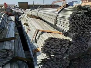 صفيحة مجلفنة من الفولاذ المسطح المجلفن المدرفلة على الساخن بجودة عالية - Product Image 3