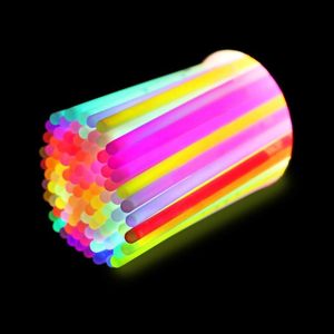Lot de 100 bâtons lumineux LED néon de 200 mm, à piles, écologiques, pour fêtes, cadeaux, remises de diplômes, Thanksgiving - Product Image 3