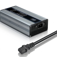 Chargeur de batterie 60V72V 700W 72V 10A pour vélo électrique, type enfichable, entrée 100-240V