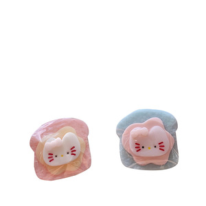Toast collant doux jouet musical compressible pincement musique décompression - Product Image 1