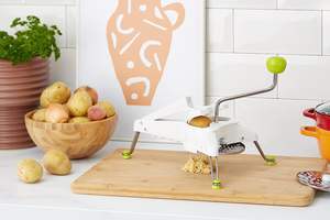 Rallador de Queso Rotatorio <span class=keywords><strong>IBILI</strong></span> Mouli 3 en 1, Manual, Apto para Lavavajillas |   Hecho en China |   Cortador de Verduras <span class=keywords><strong>Mandolina</strong></span>, Picador de Queso Parmesano - Product Image 3