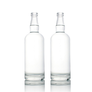 Chất lượng cao bán buôn biểu tượng tùy chỉnh thêm Flint Glass rỗng Whiskey <span class=keywords><strong>Vodka</strong></span> nước giải khát 700 ml 750ml Chai thủy tinh - Product Image 1