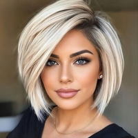 Perruque Bob Courte Blonde Dégradée de Haute Qualité avec Frange, Cheveux Raides, Fabriquée à la Machine, en Fibre Haute Température, pour un Look Changeant