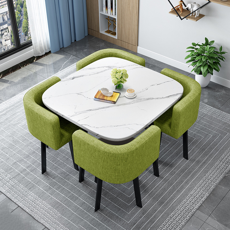 Tavolo quadrato bianco + sedie in tessuto verde