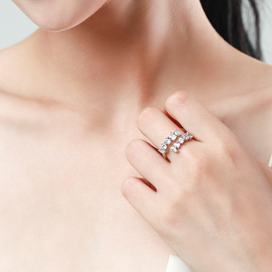 Anello Eternity <span class=keywords><strong>in</strong></span> <span class=keywords><strong>Argento</strong></span> Sterling 925 con Zirconia Cubica per Donne, Fatto <span class=keywords><strong>a</strong></span> <span class=keywords><strong>Mano</strong></span> - Product Image 4