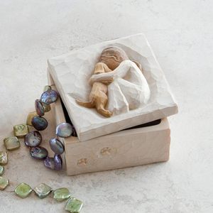 Scatola Portagioie Personalizzata con Logo, Rilievo di Ragazza e Cucciolo, Urna Commemorativa per Animali Domestici, Regalo per Damigelle, Incisione Personalizzata - Product Image 4