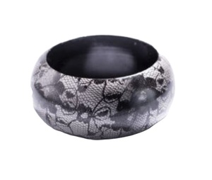 Brazalete de madera de diseño de tendencia superventas de buena calidad logotipo personalizado y paquete brazalete ancho pintado a mano de madera - Product Image 1