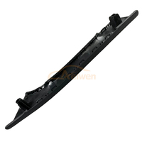 Accoudoir intérieur d'occasion pour RENAULT MASTER III AVANT GAUCHE N° OE 8200730608