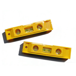 Niveau torpille magnétique personnalisé de haute qualité 150*13.5*<span class=keywords><strong>34</strong></span> 6 pouces - Outil de mesure compact de poche - Product Image 5